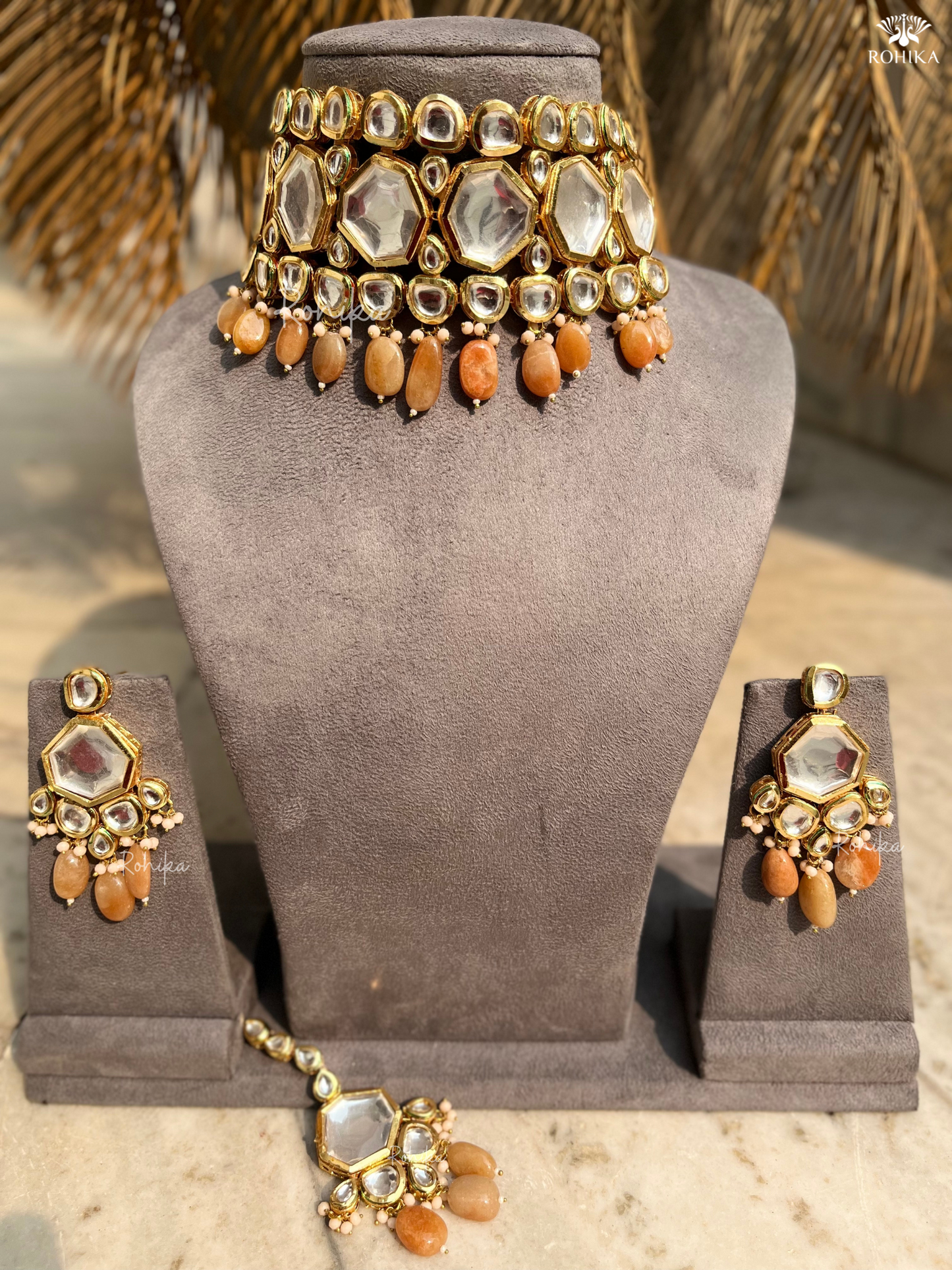 Pooja Banerjee kundan Choker set-Orange