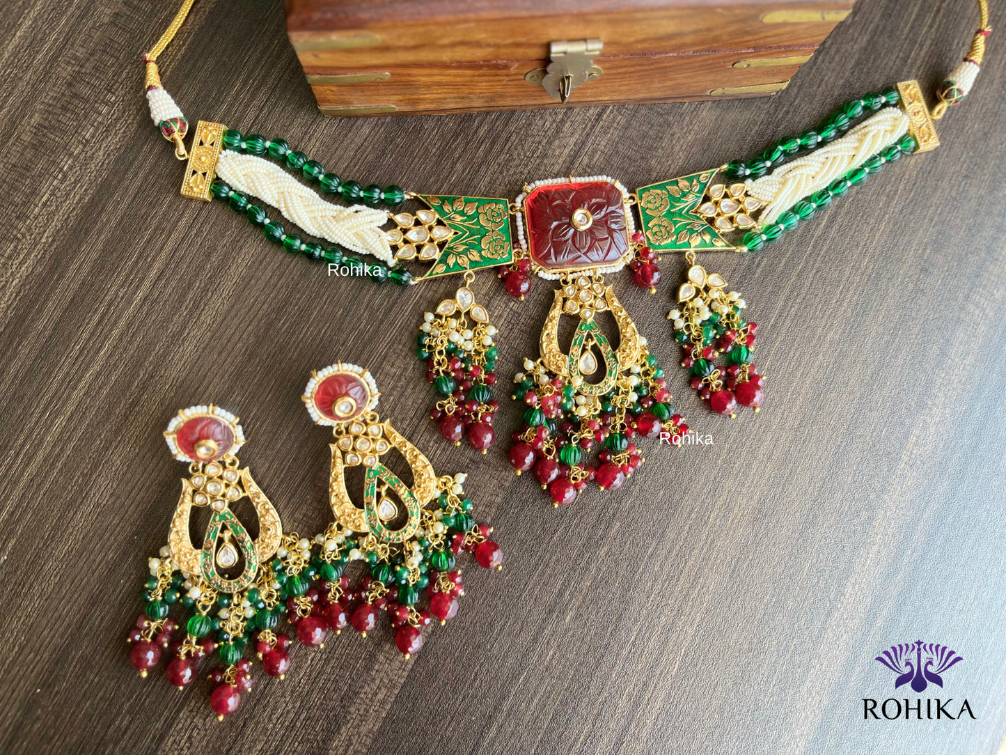 Fusion choker set - Maroon and Green