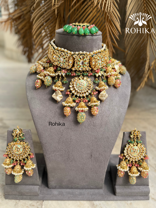 Meenakari Kundan choker set - Peach and Mint