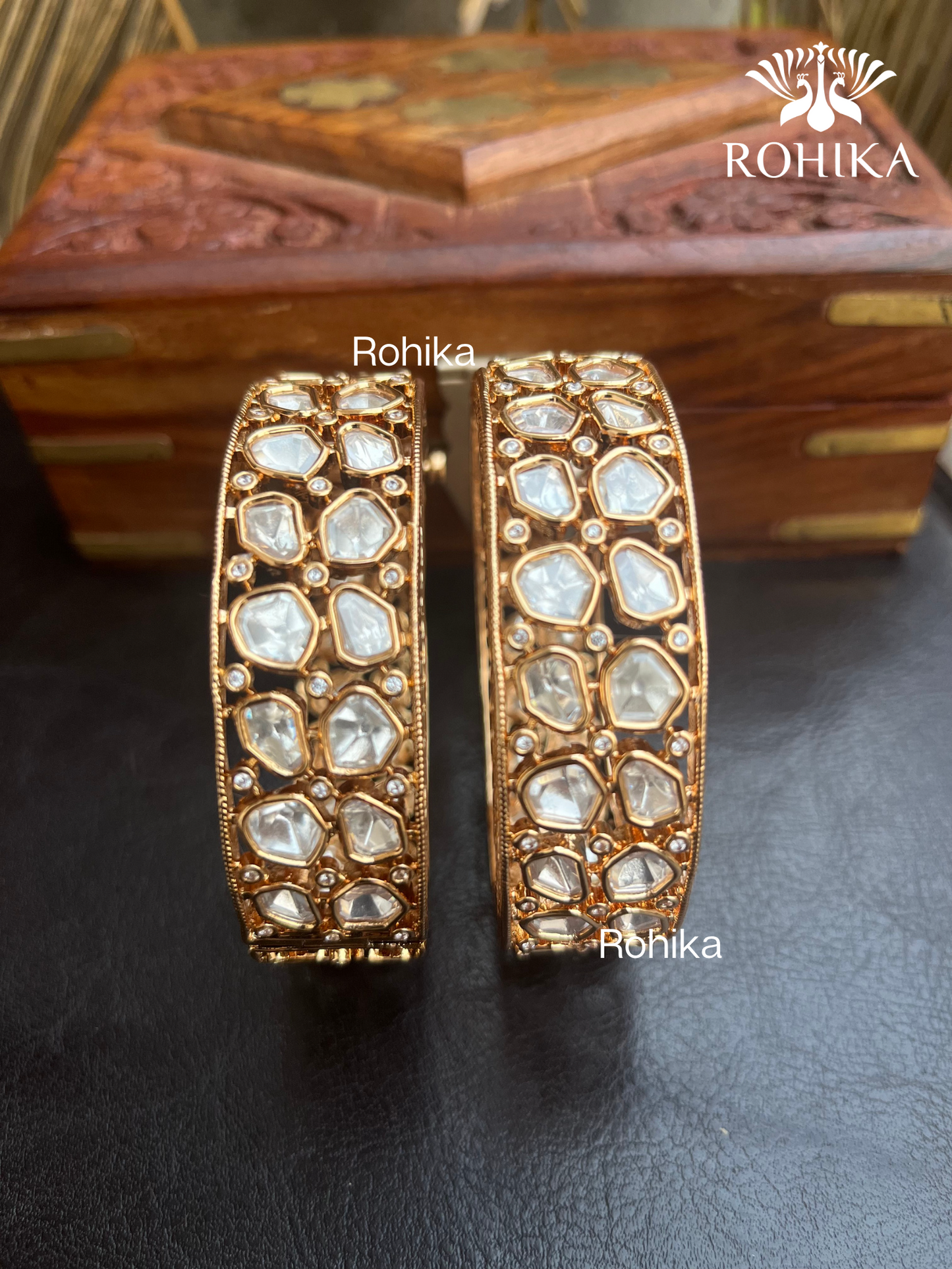 Mahee polki kundan kada/bangles - Golden