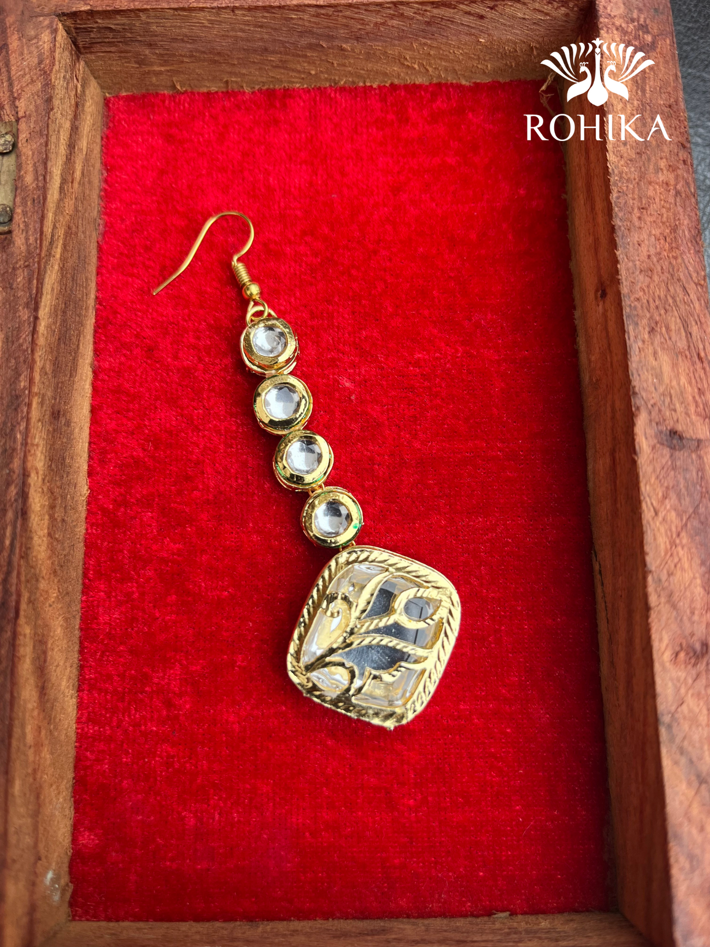 Ruhani necklace set -Golden