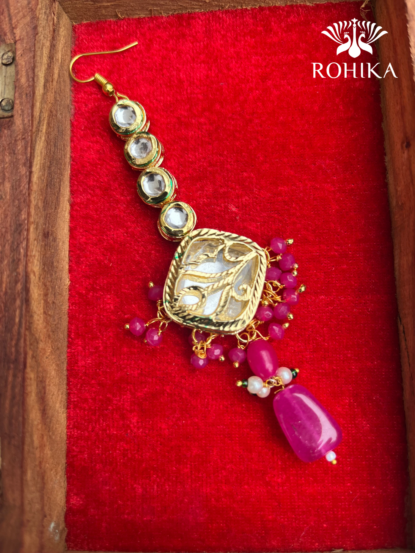 Ruhani necklace set- Magenta